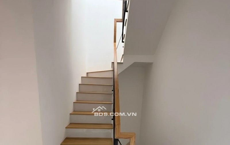 PHƯỜNG BÀN CỜ BÁN NHÀ QUẬN 3 – 63M² – CĂN GÓC 2 MẶT THOÁNG – XE HƠI VÀO NHÀ – GIÁ 15.5 TỶ