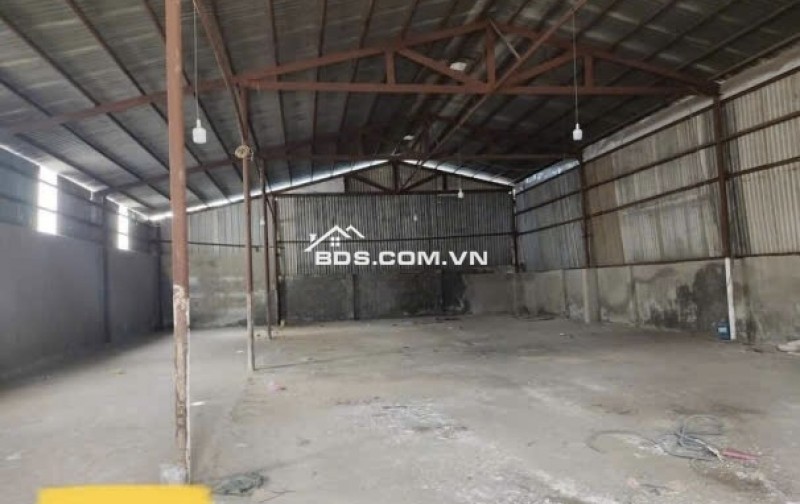 Cho thuê Mb kho xưởng 400m2 ngã tư Ga Quận 12