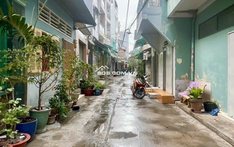 Bán nhà 4 tầng 2 mặt hẽm đường hồng bàng đường trước nhà 10m đường sau nhà 4m quận 11