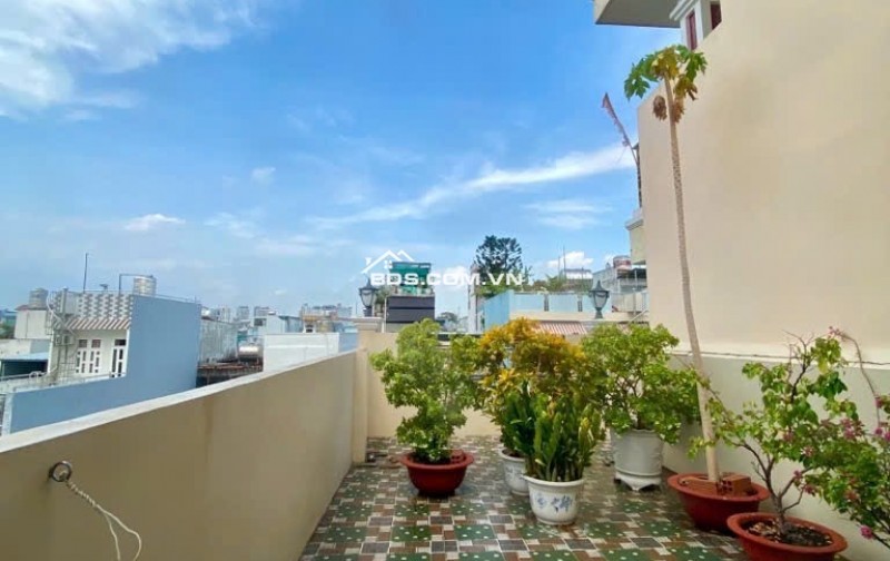 Bán nhà 4 tầng 2 mặt hẽm đường hồng bàng đường trước nhà 10m đường sau nhà 4m quận 11