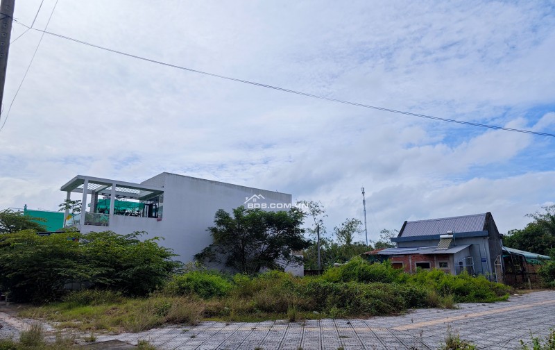 Chính chủ bán đất thổ cư, nền góc - Khu đô thị Minh Linh, Phường 5, TP Vĩnh Long