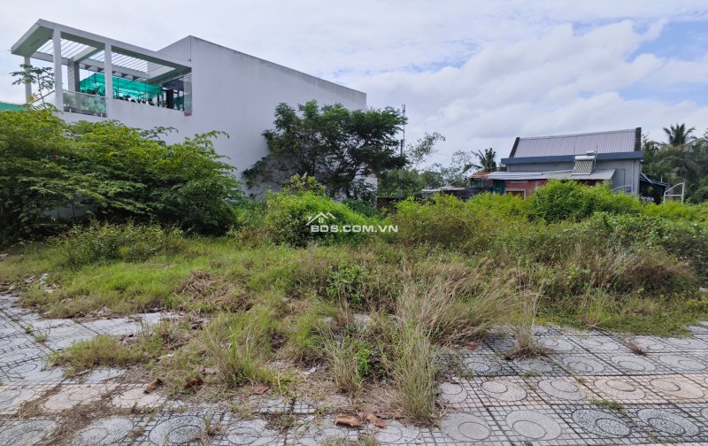 Chính chủ bán đất thổ cư, nền góc - Khu đô thị Minh Linh, Phường 5, TP Vĩnh Long