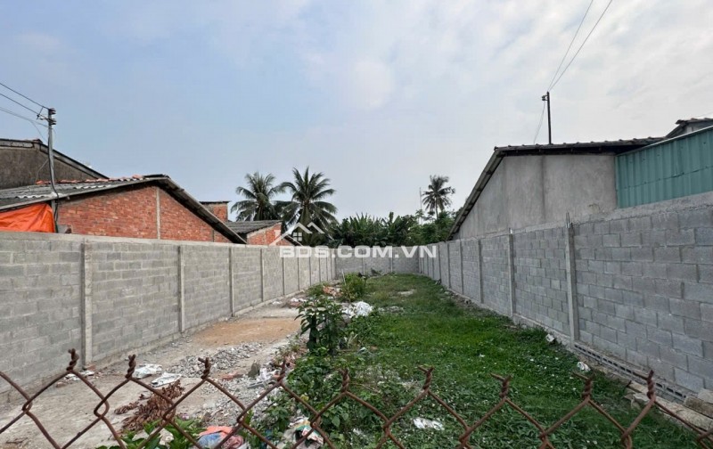 Bán lô đất thổ trung tâm huyện Tân Trụ giá 1,84 tỷ