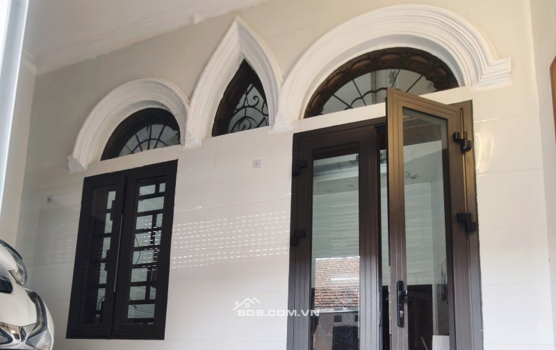 Hơn 2 tỉ nhà dân xây 2 tầng 3 ngủ đẹp ở ngay, Nội Thành Phủ Lý