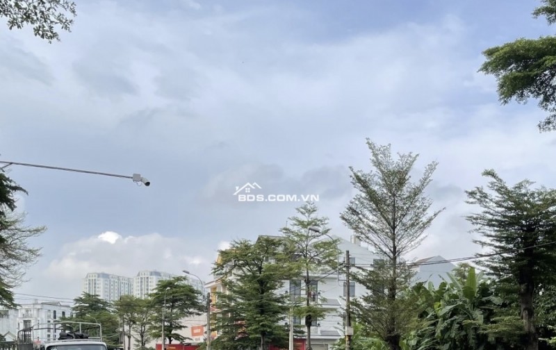 BÁN NHÀ 4 TẦNG MẶT TIỀN KINH DOANH – PHẠM THẾ HIỂN – P7Q8 – ĐƯỜNG RỘNG 24m VỈA HÈ 8M