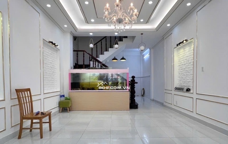 BÁN NHÀ ĐẸP NGAY PHÚ MỸ HƯNG – OTO NGỦ TRONG NHÀ – ĐƯỜNG LÊ THỊ CHỢ – PHÚ THUẬN – Q7