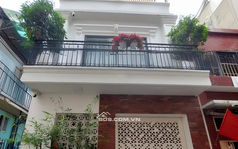 PHƯỜNG BÀN CỜ BÁN NHÀ QUẬN 3 – 63M² – CĂN GÓC 2 MẶT THOÁNG – XE HƠI VÀO NHÀ – GIÁ 15.5 TỶ