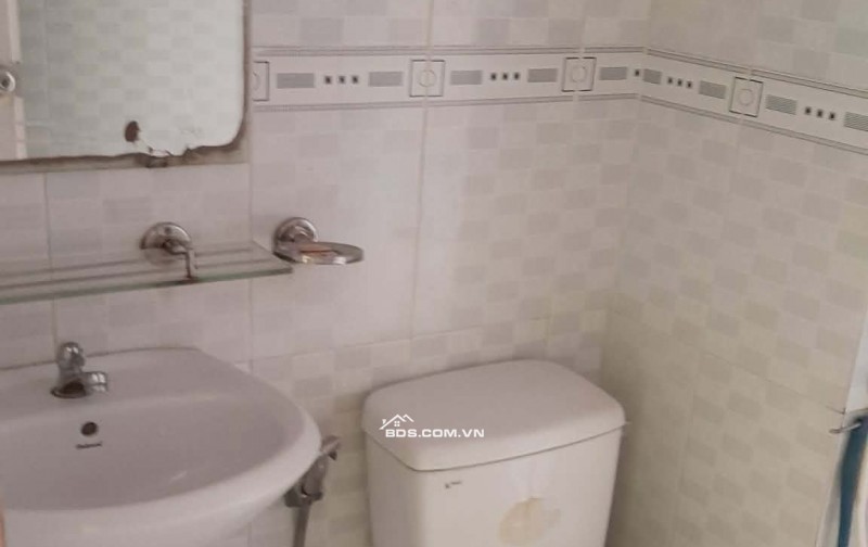 cho thuê nhà mới sửa đối diện BX Miền tây 4x8m, 3pn,3vs, 6tr/tháng