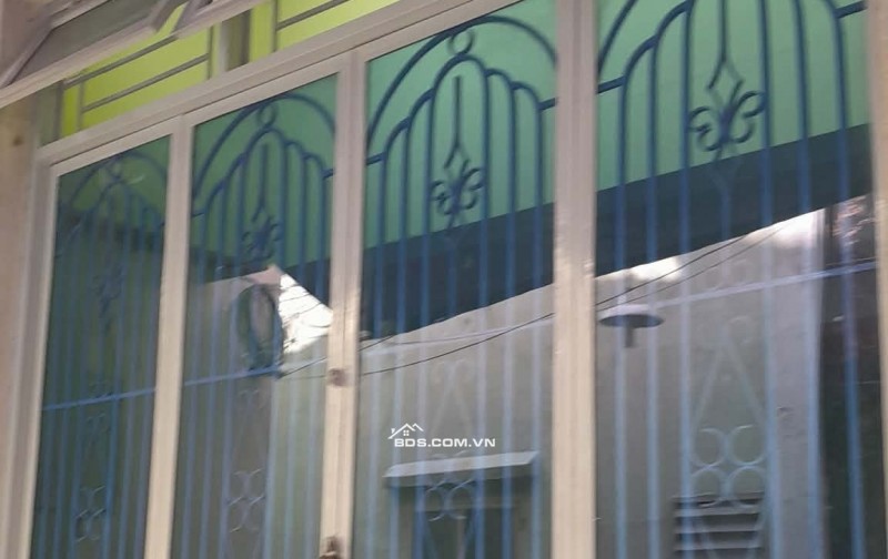 cho thuê nhà mới sửa đối diện BX Miền tây 4x8m, 3pn,3vs, 6tr/tháng