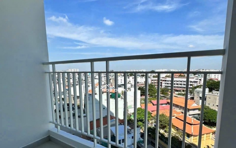 C/ c Carillon 5, 11tr5/th. 74m2, Nội thất, Lũy Bán Bích, TP, Căn góc.