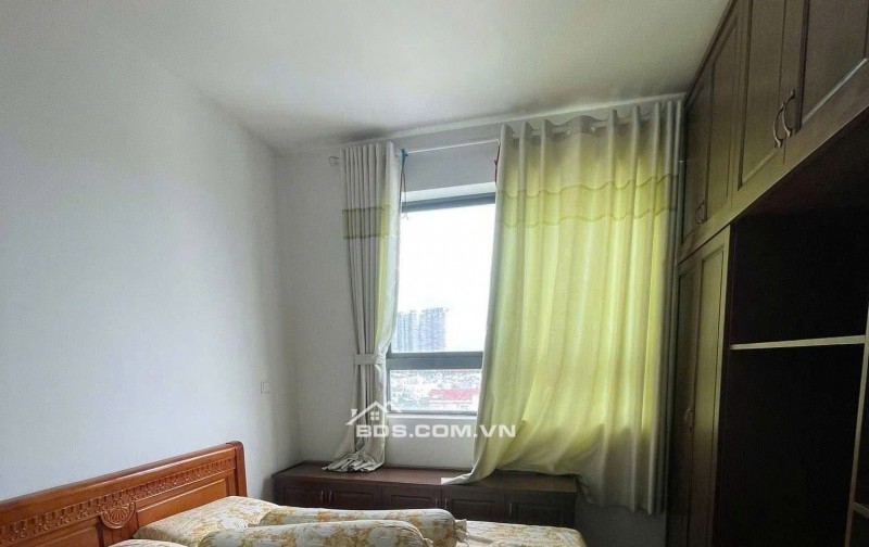 C/c Coop Mart Trường Sa, Căn góc, 100m2, 3PN, 2WC, Nội thất, 15tr/th.