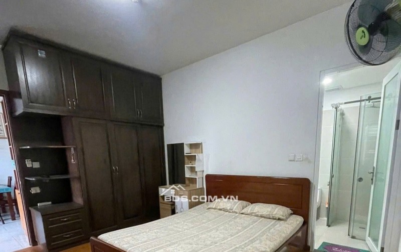 C/c Coop Mart Trường Sa, Căn góc, 100m2, 3PN, 2WC, Nội thất, 15tr/th.