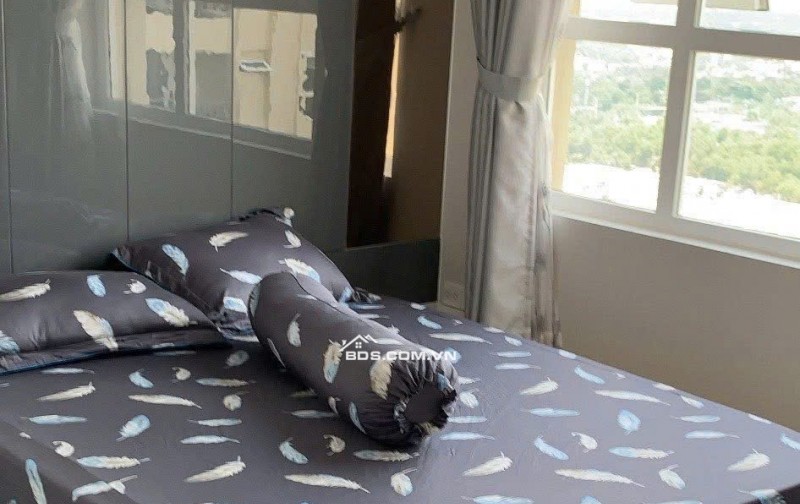 C/c Phúc Yên, Phan Huy Ích, 90m2, 2PN, 2WC, Nội thất mới, 10tr/th.