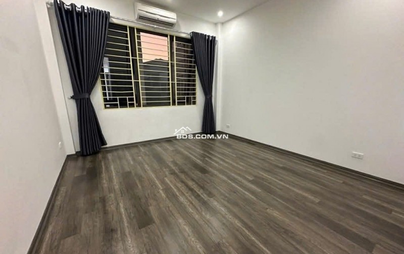 NHÀ MỚI 6 TẦNG THANG MÁY - KINH DOANH - Ô TÔ TRÁNH -  NGÃ TƯ QUỐC BẢO - THANH TRÌ