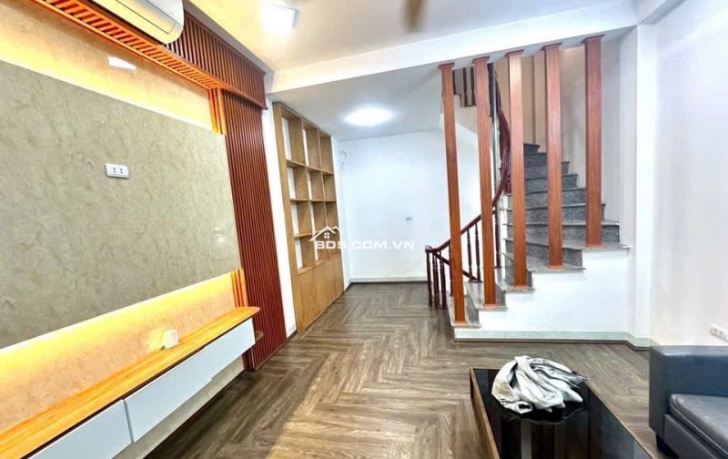 NHÀ MỚI 5 TẦNG DÂN XÂY - ÔTÔ ĐỖ CỬA - PHAN TRỌNG TUỆ - TAM HIỆP - THANH TRÌ