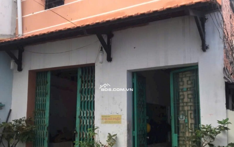 BÁN NHÀ 228/32 HẬU GIANG F9Q6 (4M6 x 22M50), SHR, CHỈ 7.5 TỶ. LH: 0933279273.