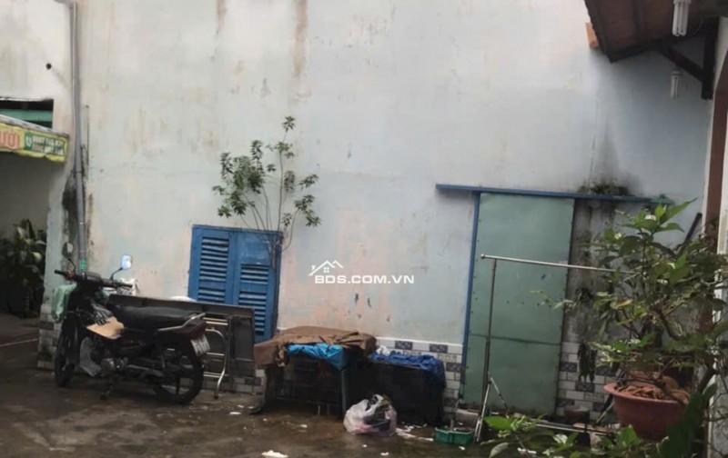 BÁN NHÀ 228/32 HẬU GIANG F9Q6 (4M6 x 22M50), SHR, CHỈ 7.5 TỶ. LH: 0933279273.