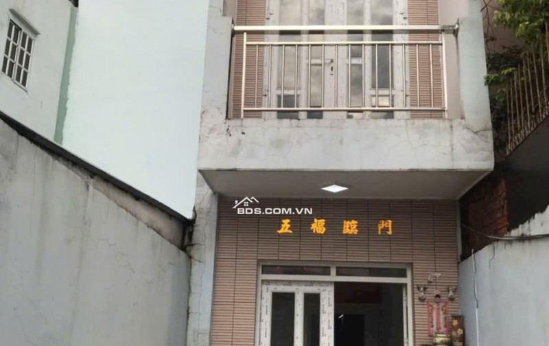 NHÀ 1 TRỆT 2 LẦU BÊ TÔNG CỐT THÉP. MẶT TIỀN LÒ GỐM GIÁ 6TỶ TL. LH:0933279273. 0908279273