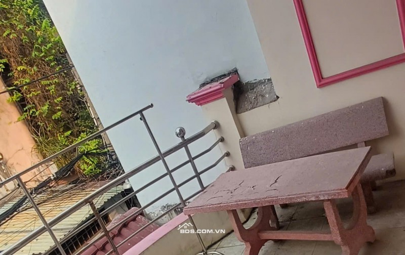 BÁN GẤP NHÀ 2 TẦNG 62M2 HẺM XE HƠI THÔNG TÔ HIẾN THÀNH QUẬN 10 NHIK 7 TỶ