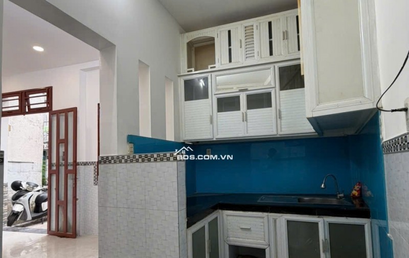 BÁN NHÀ ĐƯỜNG TRẦN XUÂN SOẠN, TÂN HƯNG, QUẬN 7, DT 30M2 CHỈ 3 TỶ 690. LH:0908523278.