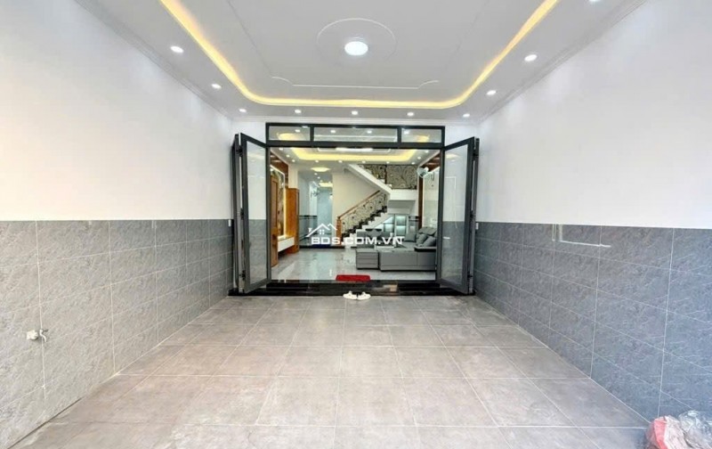 NHÀ HẺM XE HƠI: 92M2 GỒM 1 TRỆT 1 LẦU 4PN 3WC PK PT. LH:0336939979