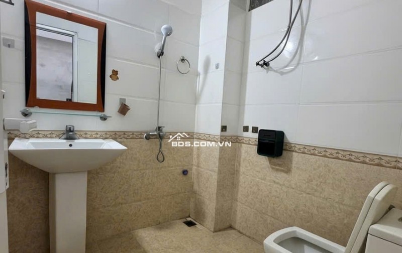 Bán nhà Nguyễn Đức Cảnh_Đền Lừ_39m²_5 tầng_oto đỗ cửa_lô góc_thoáng sáng_hơn 7 tỷ