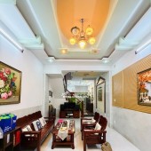 Bán nhà 4 tầng HXT đường Quang Trung 64m2(4*16) vào ở ngay sát Chợ Hạnh Thông Tây chỉ 7.5 tỷ