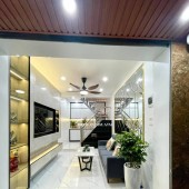 Nhà Đẹp Ngõ Văn Chương, Đống Đa 20m, 5 tầng, giá 5.6 tỷ