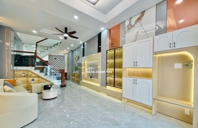 Bán nhà mặt tiền Bùi Quang Là 68m2 4 tầng tặng nội thất Sát Emart Phan Huy Ích chỉ 6.95 tỷ