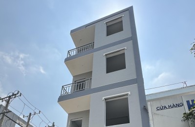 CHO THUÊ NGUYÊN TÒA NHÀ VỊ TRÍ VÀNG ĐỐI DIỆN VINCOM DĨ AN – CHỈ 30 TR/THÁNG