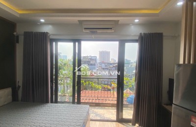 Cho thuê Căn hộ dịch vụ vị trí đẹp nhất phố Trích Sài, Tây Hồ. View toàn mặt hồ. Chỉ 7 tr