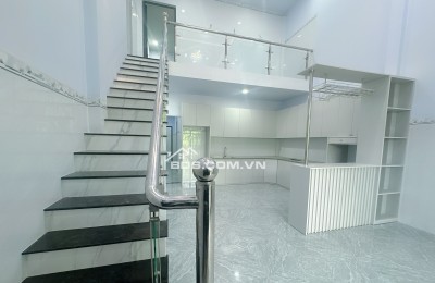 Bán nhà mới xây phường Phú Tân 3PN,4WC.Gía 1,3 tỷ