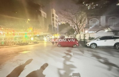 Bán nhà BT Khu Đô Thị Văn Khê DT 165m2, 3 Tầng, MT 10m, Giá 57.8 tỷ Hà Đông