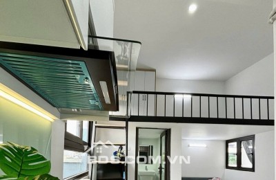 CCMN 5 TẦNG,9PN KK THANG MÁY, VỊ TRÍ ĐẮC ĐỊA, GẦN ĐƯỜNG Ô TÔ, TRUNG TÂM CẦU GIẤY