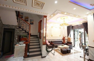 BIỆT THƯ LIỀN KỀ NGUYỄN VĂN QUÁ QUẬN 12 - GIÁP SONG HÀNH, TRƯỜNG CHINH.QUA TÂN BÌNH CHỈ VÀI PHÚT GẦN NHÀ GA T3 NHÀ 4 TẦNG BTCT VÀO Ở NGAY.