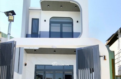 BÁN NHÀ PHỐ HIỆN ĐẠI 1 Lầu 1 Trệt.Trung Tâm Biên Hoà.Ngay Chợ TÂN PHONG.Công Viên B5.GIÁ 3 Tỷ 180