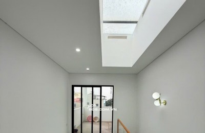 Bán Nhà Miêu Nha -Tây Mỗ - 40m2 -mặt tiền 3.2m , nở hậu – ngõ nông – 6.8 tỷ