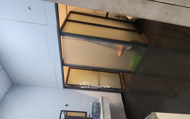 Cho thuê nhà mặt bằng Kinh Doanh 72m2, Đường Hoàng Cầm,Thủ Đức