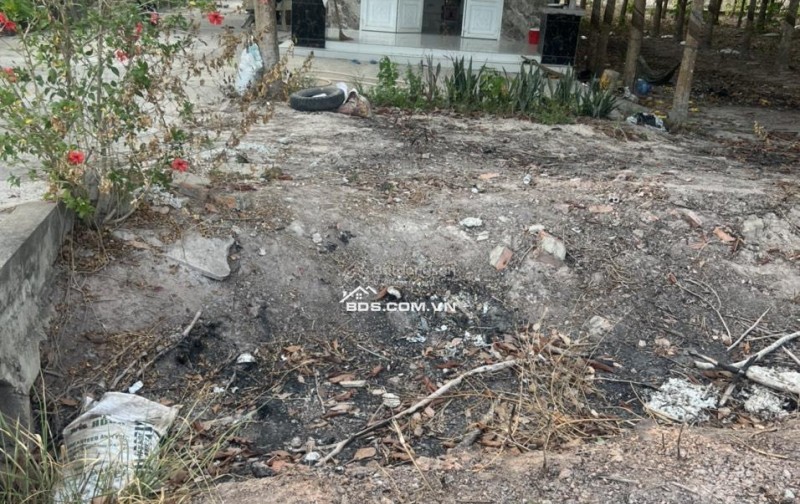 Cho thuê 4.240m2 đất thổ cư đường DT741C rộng 22m có nhà mặt tiền 80m