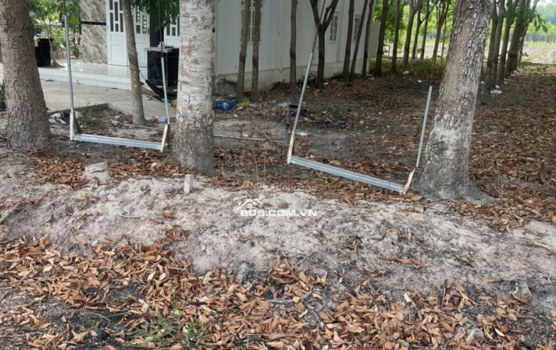 Cho thuê 4.240m2 đất thổ cư đường DT741C rộng 22m có nhà mặt tiền 80m