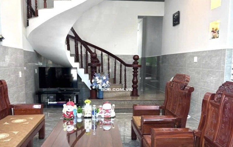 BÁN NHÀ 2 TẦNG ĐƯỜNG ĐỒNG TRÍ 3 - GIÁ ĐẦU TƯ - RẼ