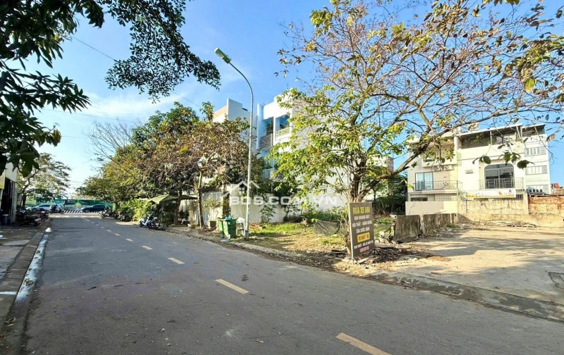 Bán 1 cặp đất đường Hòa Minh 25 - Trục thông Nguyễn Sinh Sắc