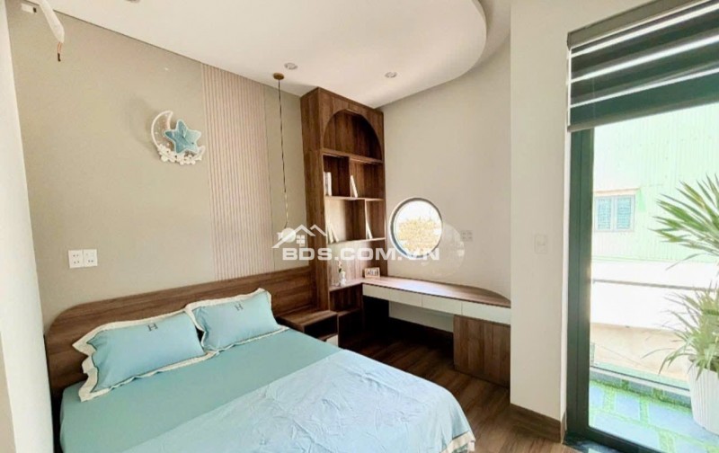 SIÊU PHẨM NHÀ 3 TẦNG – 3 MÊ – SÁT BIỂN NGUYỄN CHÁNH