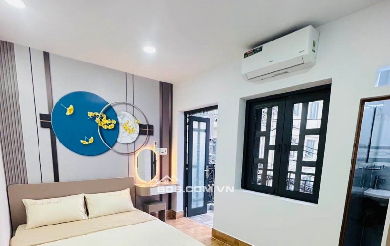 HÀNG HIẾM - 2 TỶ HƠN CÓ NHÀ SG - 2 TẦNG BTCT - NGAY COOPMART QUANG TRUNG - FULL NỘI THẤT XỊN - SỔ VUÔNG A4 - KHÔNG CÓ CĂN THỨ 2 ĐỂ SO SÁNH