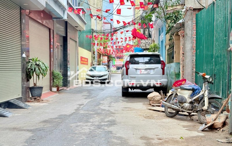 Phân Lô Hai Thoáng DT:39m x 5T Sát Ô Tô - Triều Khúc - Thanh Xuân Sổ đẹp Giá Tốt