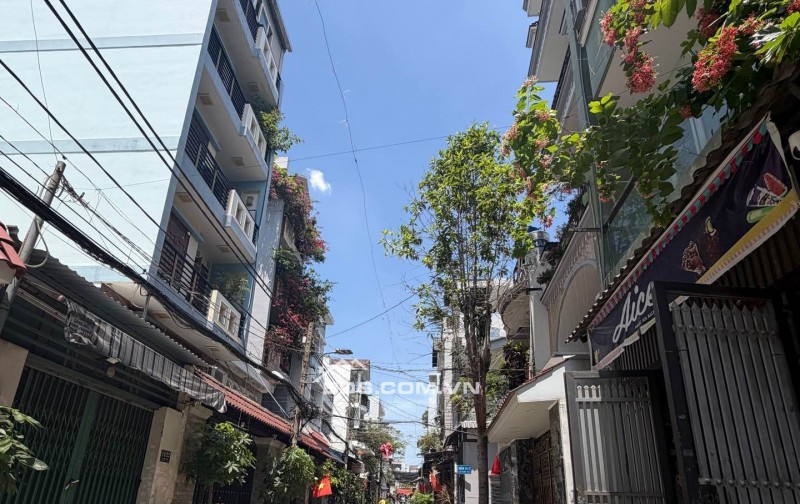 BÁN GẤP SIÊU PHẨM NHÀ ĐẸP 4 TẦNG TÂN PHÚ, XE HƠI ĐỂ TRONG NHÀ, HẺM 6M THÔNG, KHÔNG LỘ GIỚI 8.x Tỷ