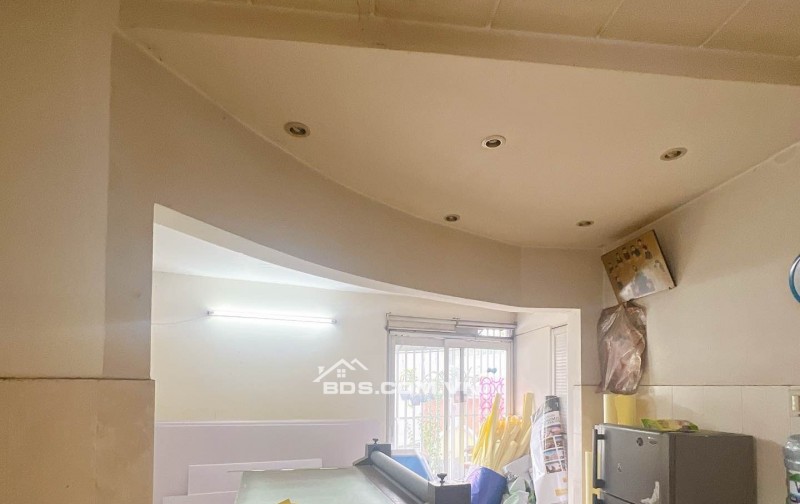 NHÀ ĐẸP 70M2 - NGAY CÔNG VIÊN ĐẦM SEN – GIÁ CHỈ 9,5 TỶ