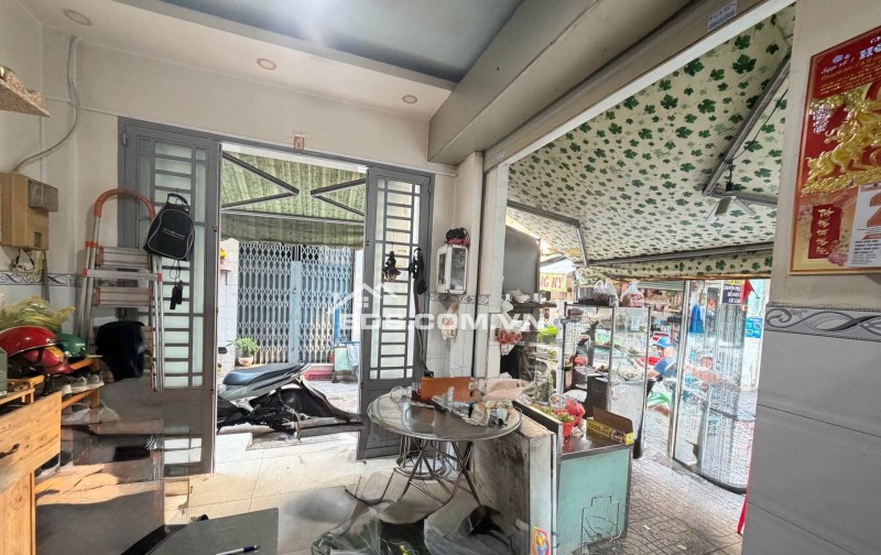 BÁN NHÀ GẦN CHỢ HOA ĐẦM SEN – VỊ TRÍ TỐT KINH DOANH