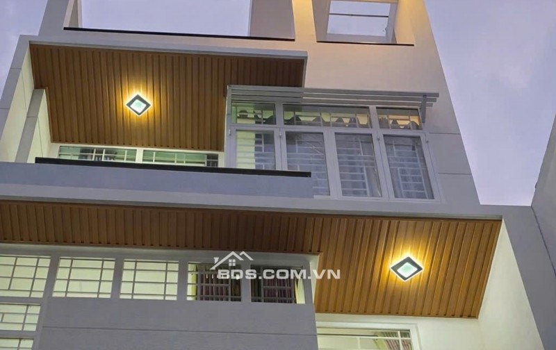 NHÀ ĐẸP 5 TẦNG HXH ĐƯỜNG LẠC LONG QUÂN, Q11 - GIÁ CHÍNH CHỦ