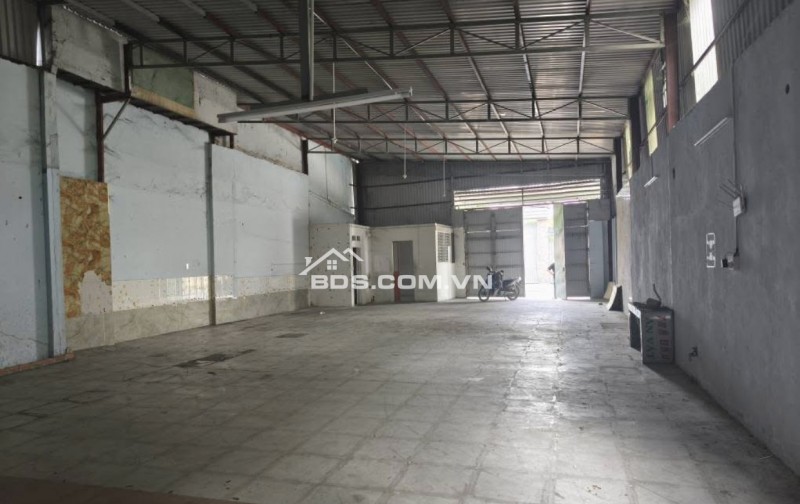 Kho xưởng cho thuê 200m2-500m2 ngã tư Ga Quận 12